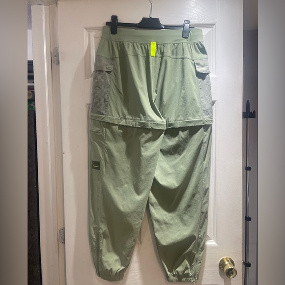 Lululemon Convertible High-Rise Hiking Jogger size 10 - Picture 3 of 8